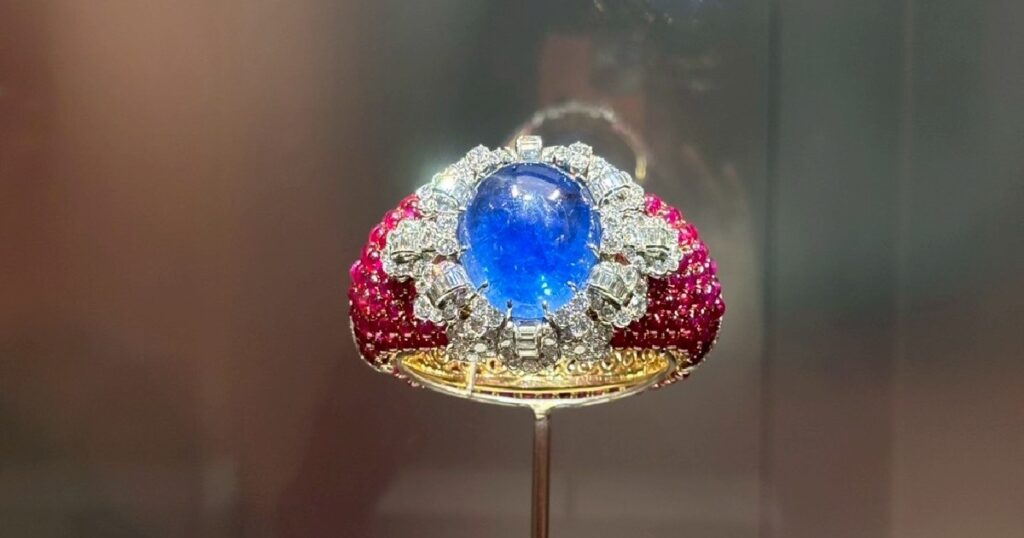 青が美しい　No.67《バングル》