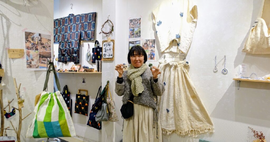 手作り服をまとう『布睦』さん