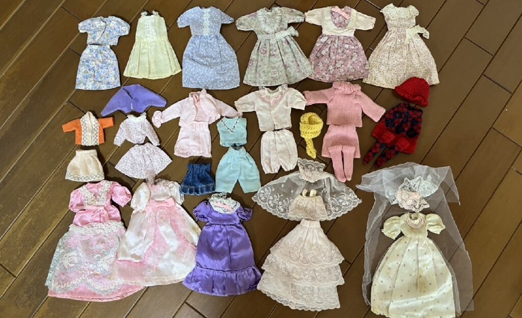 衣装はすべて、べた妻母の手縫い!