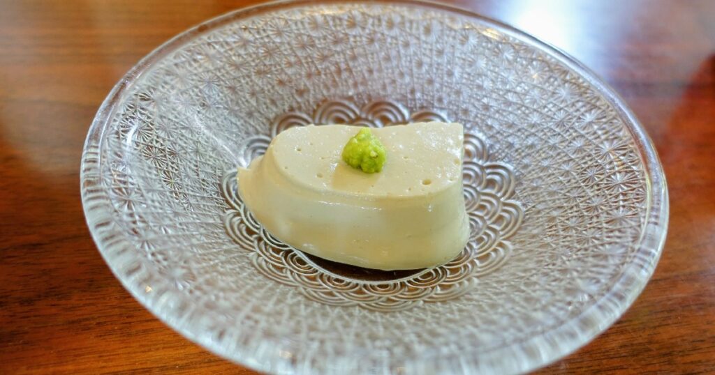 １日限定10個のごま豆腐　500円