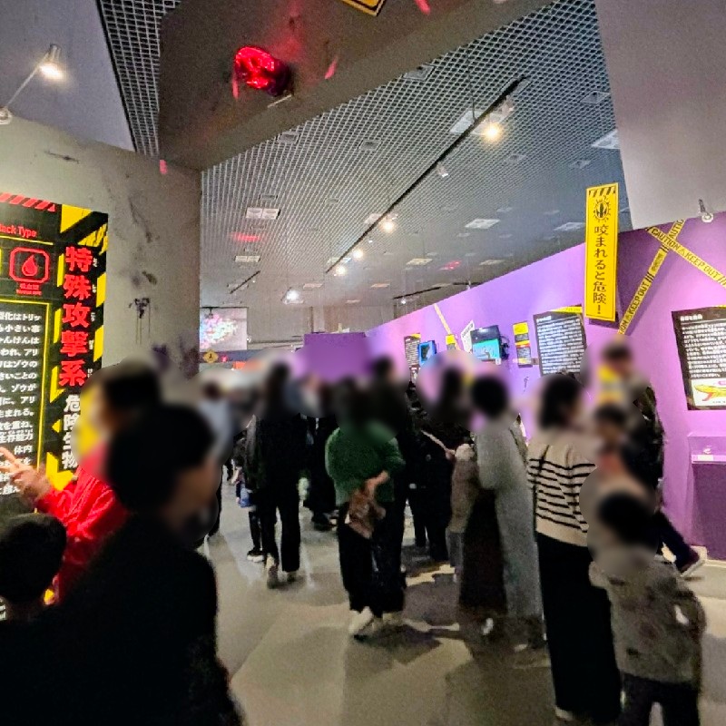 12時45分頃　ラボ５の序盤付近の混雑している様子