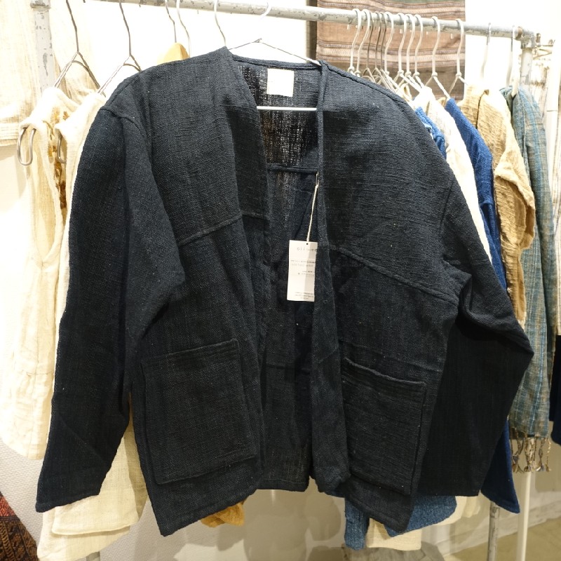 『yula haori jacket 墨黒』24,200円
