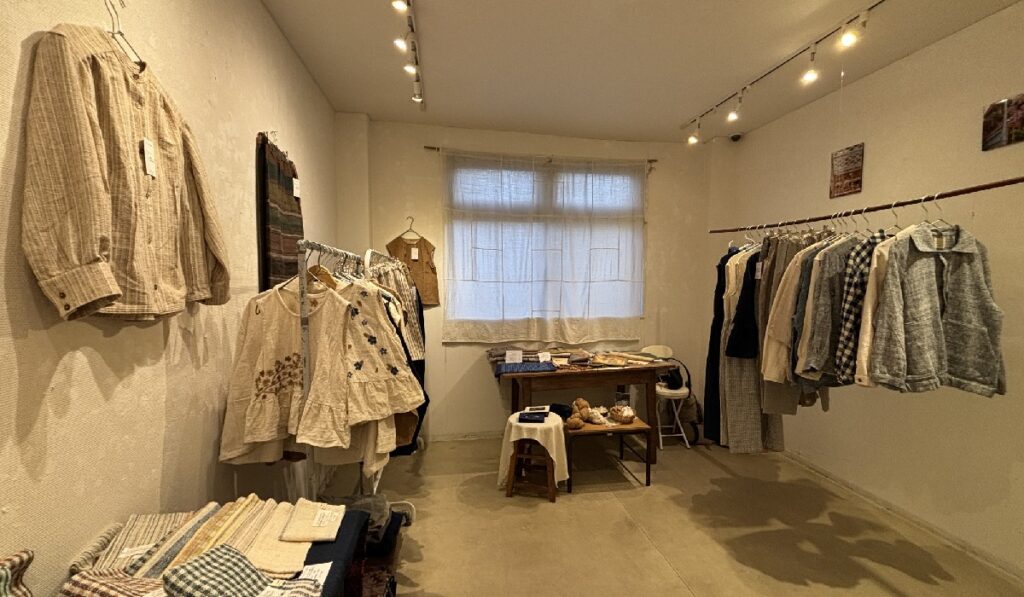 siimeeの２階展示室の様子