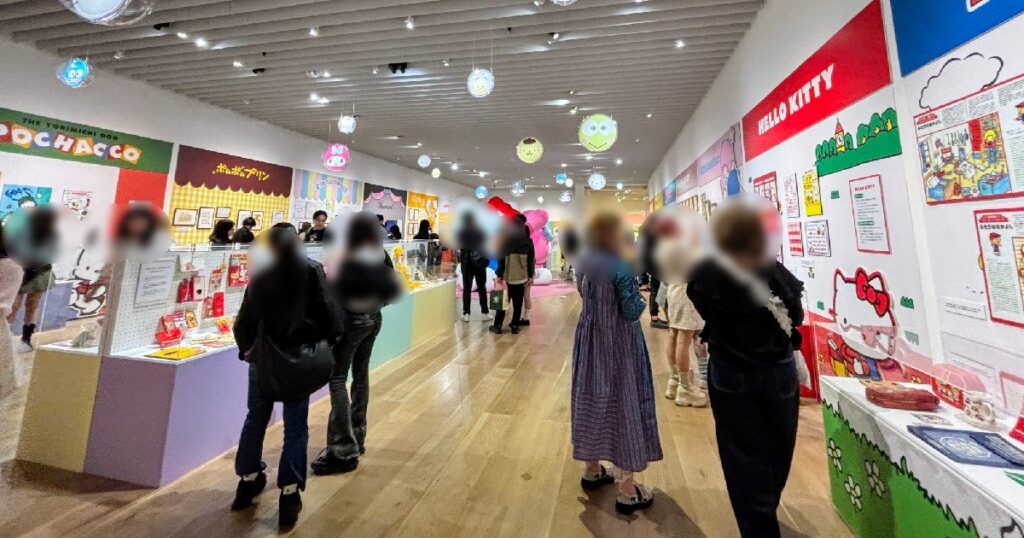17時15分頃の会場の様子　適度な人混み
