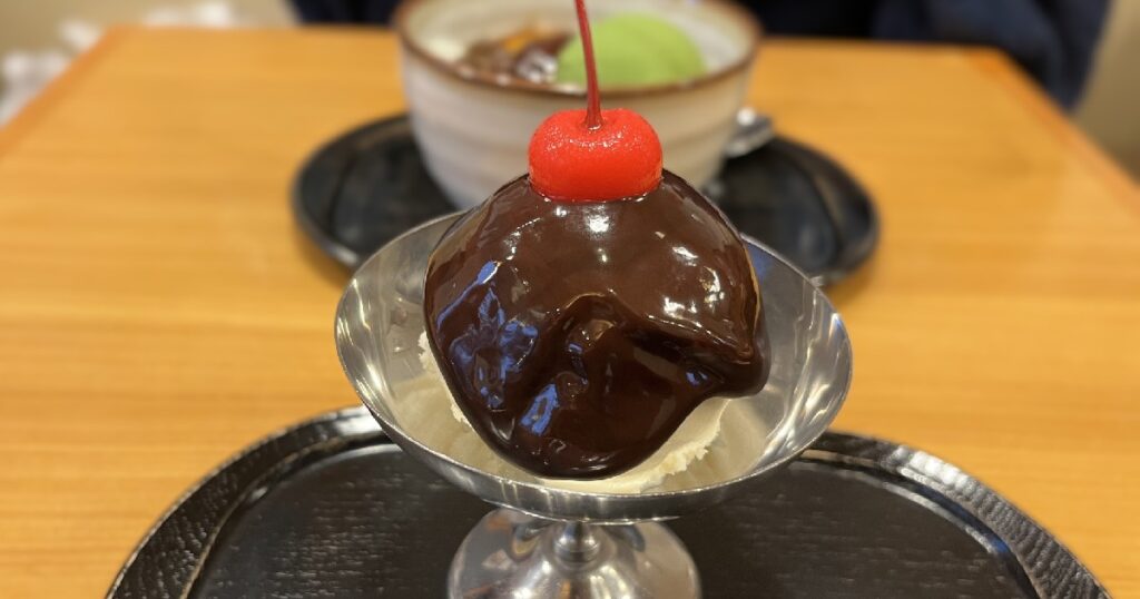 チョコレートサンデー