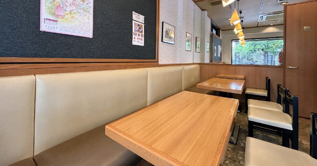 店内の様子