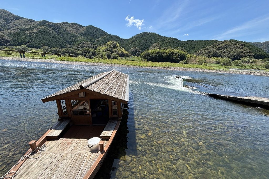四万十川と屋形舟